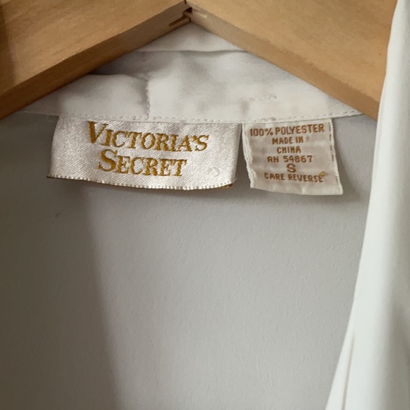 Victoria Secret Vintage Gold Label Wrap Blouse Black Applique - Picture 4 of 12